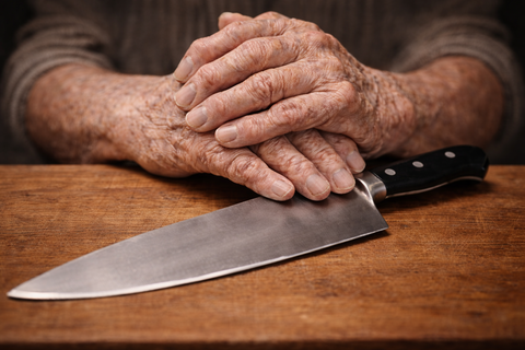 What Makes a Kitchen Knife Actually Work for Someone With Arthritis?